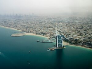 Unlocking Potential: A Forward-Thinking Approach to Investing in Dubai’s Real Estate Market – Trends and Predictions