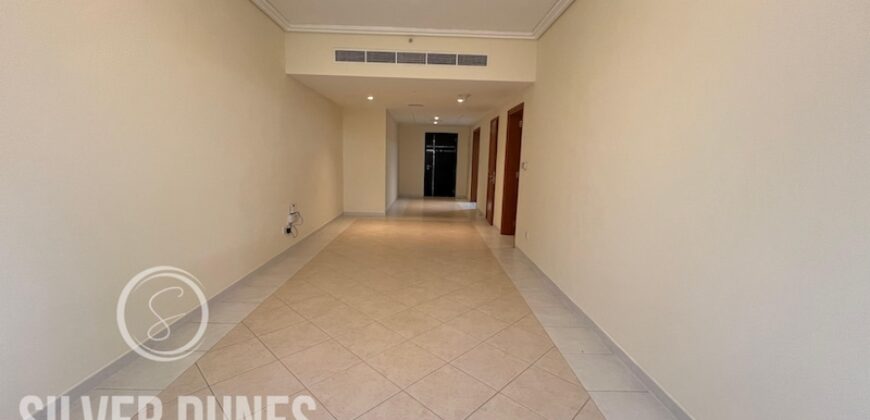 Spacious Two Bedroom Apartment for Rent on Prime Location